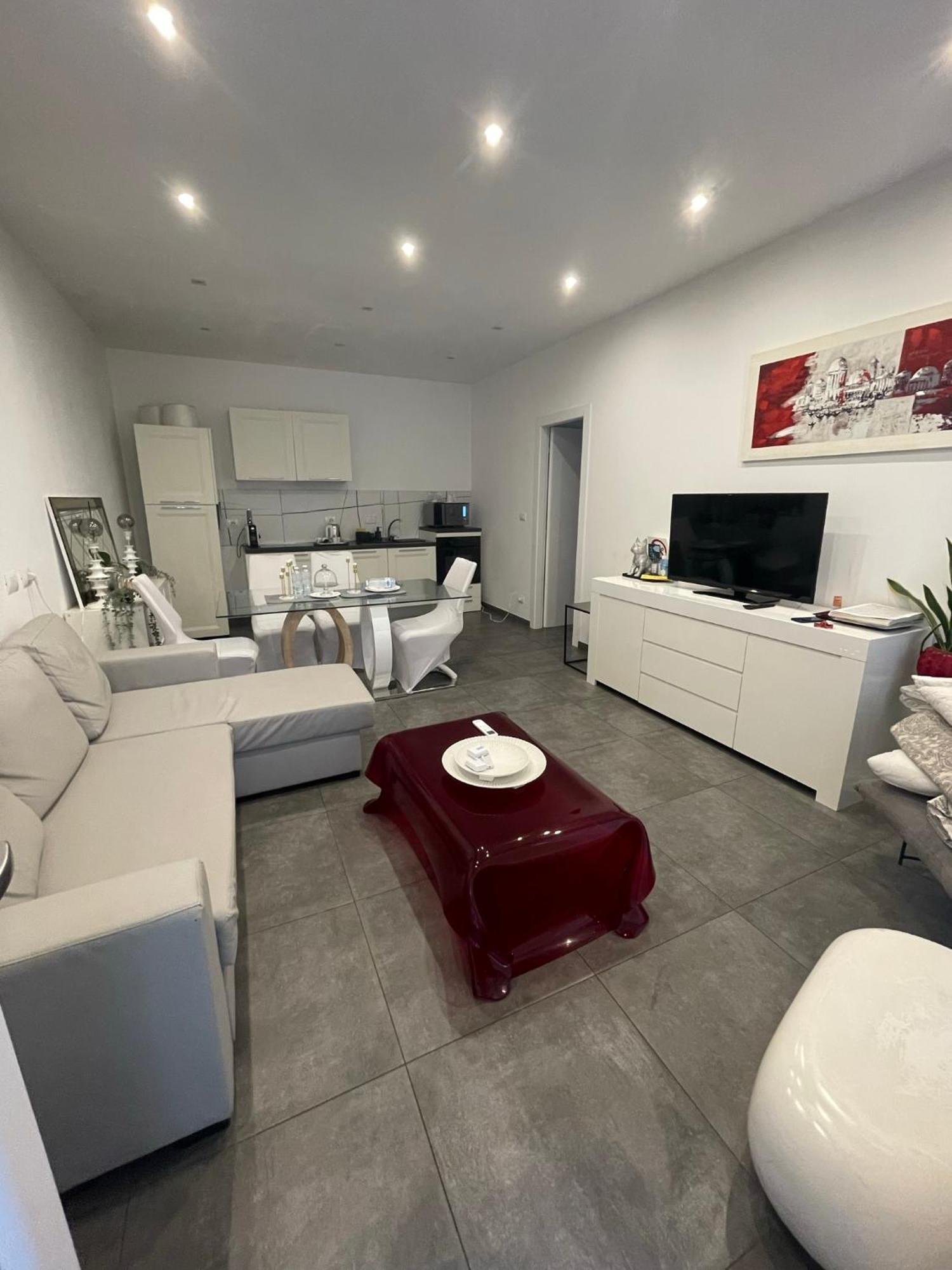 Decoluxe !Apartamento Con 1 Camera Da Letto , In Zona San Paolo , Via Martiniana Turijn Buitenkant foto